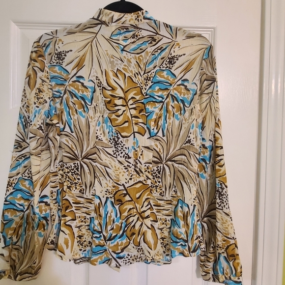 Talbots 100% silk blouse jewel buttons - Picture 6 of 6